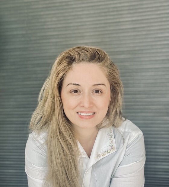 Student headshot, Carmen Pecican.